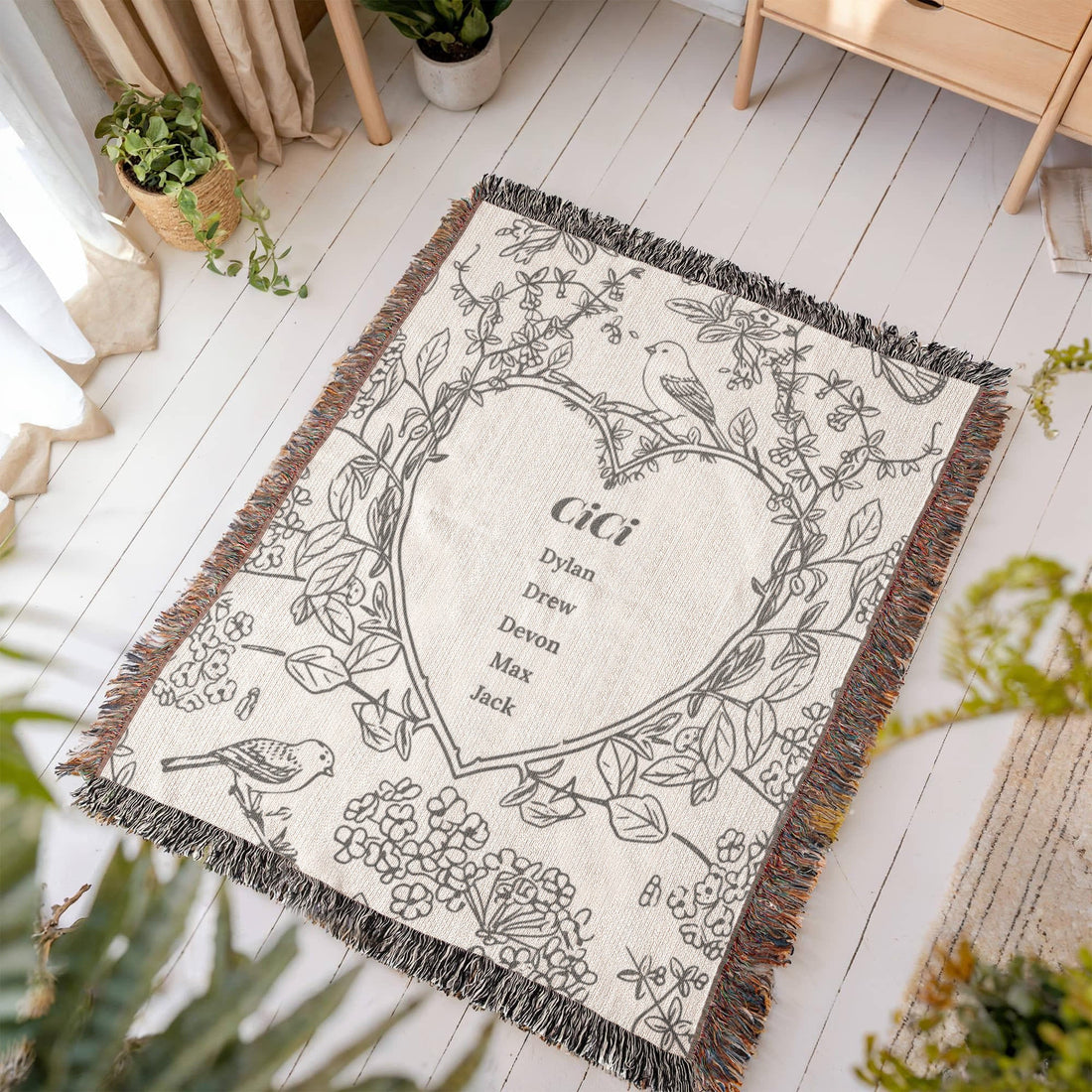 Meaningful Personalized Gifts for the Women You Love This Christmas