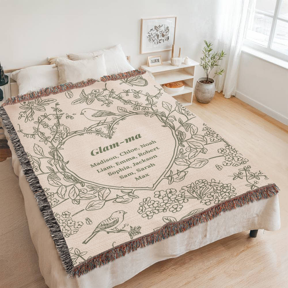 Personalized Woven Grandma Blanket – Custom Grandchildren’s Names, Heirloom 100% Cotton Throw