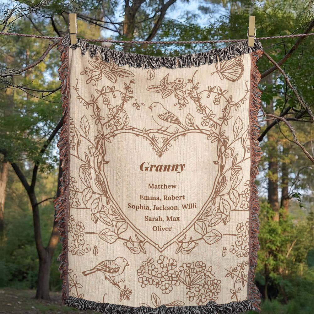 Personalized Woven Grandma Blanket – Custom Grandchildren’s Names, Heirloom 100% Cotton Throw