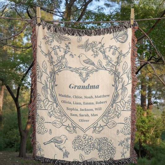 Personalized Woven Grandma Blanket – Custom Grandchildren’s Names, Heirloom 100% Cotton Throw